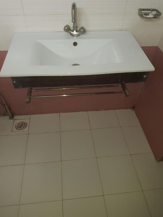 Crown Castle Peshawar 호텔 외부 사진