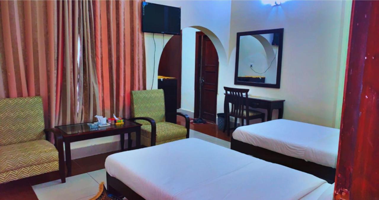 Crown Castle Peshawar 호텔 외부 사진