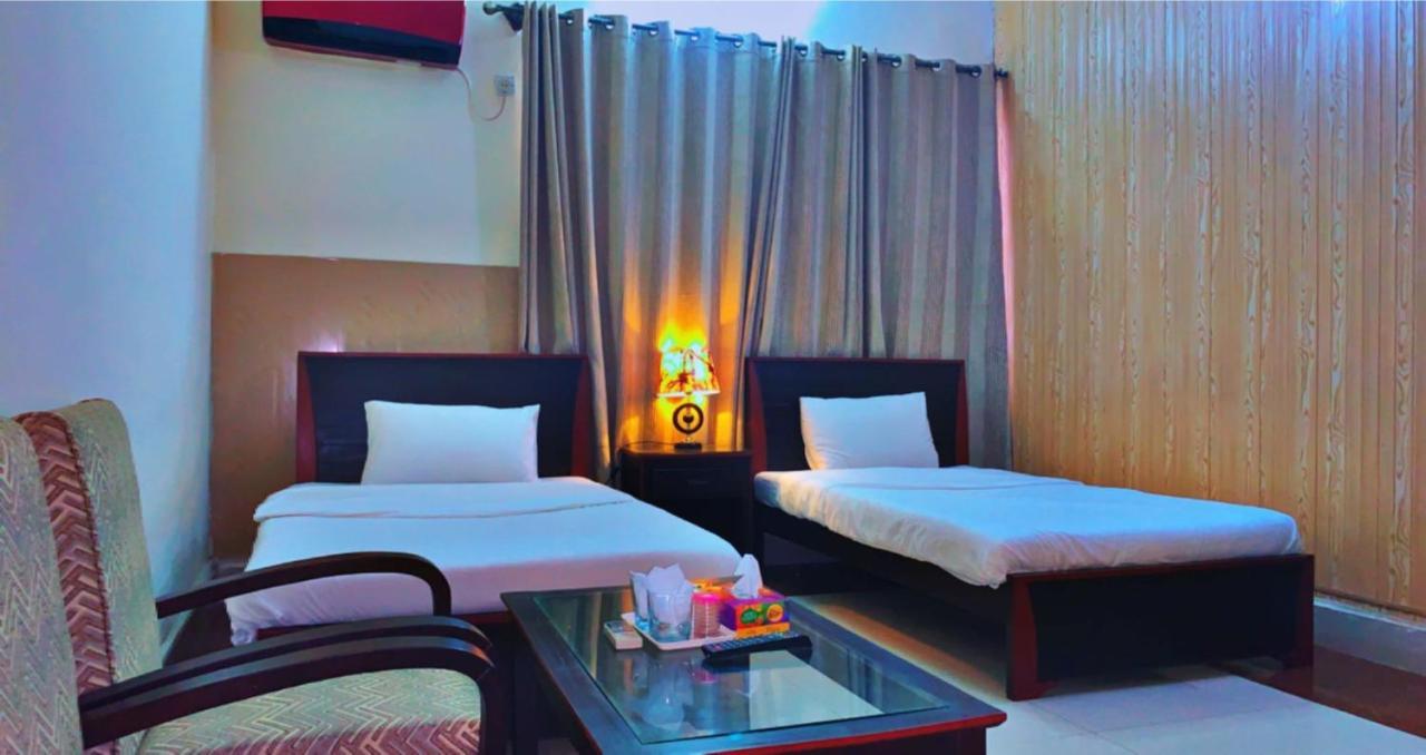 Crown Castle Peshawar 호텔 외부 사진